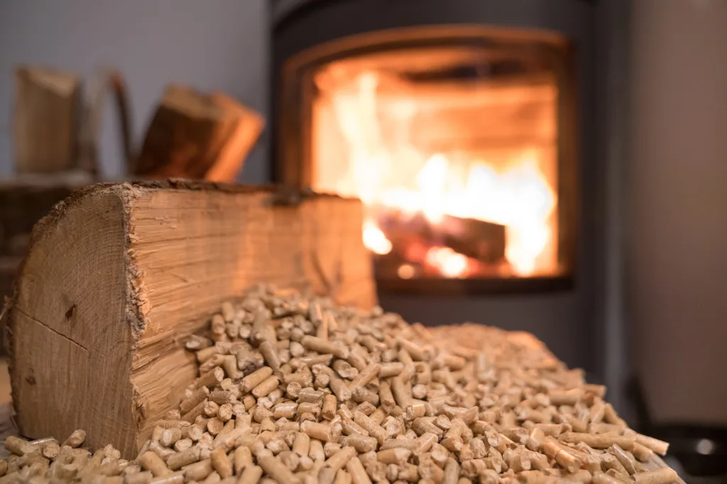 wood pellets vs logs